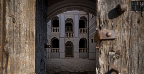 Binetto, quell'antico e maestoso palazzo disabitato da decenni: � il D'Amelj Melodia